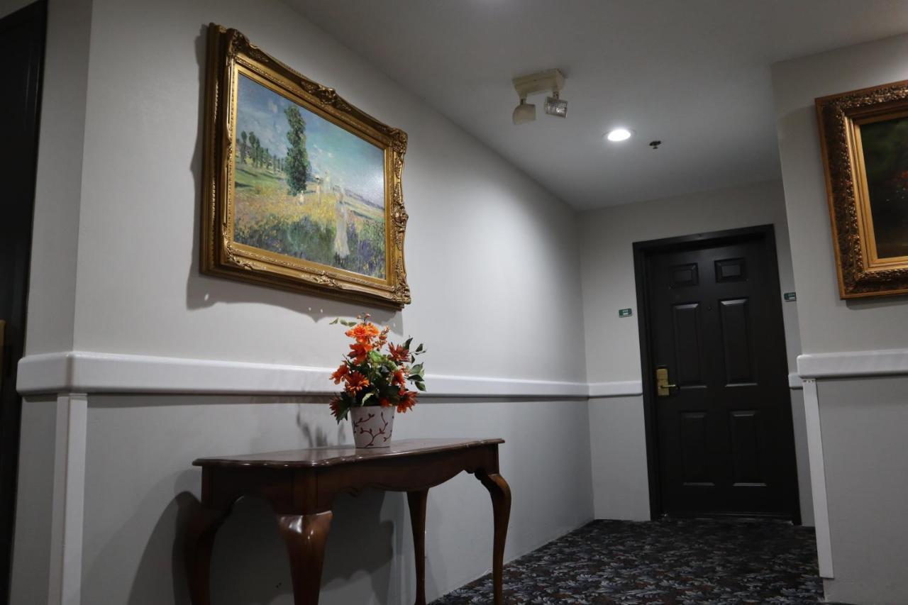 Ramada Limited Airport Tukwila Hotel Екстериор снимка