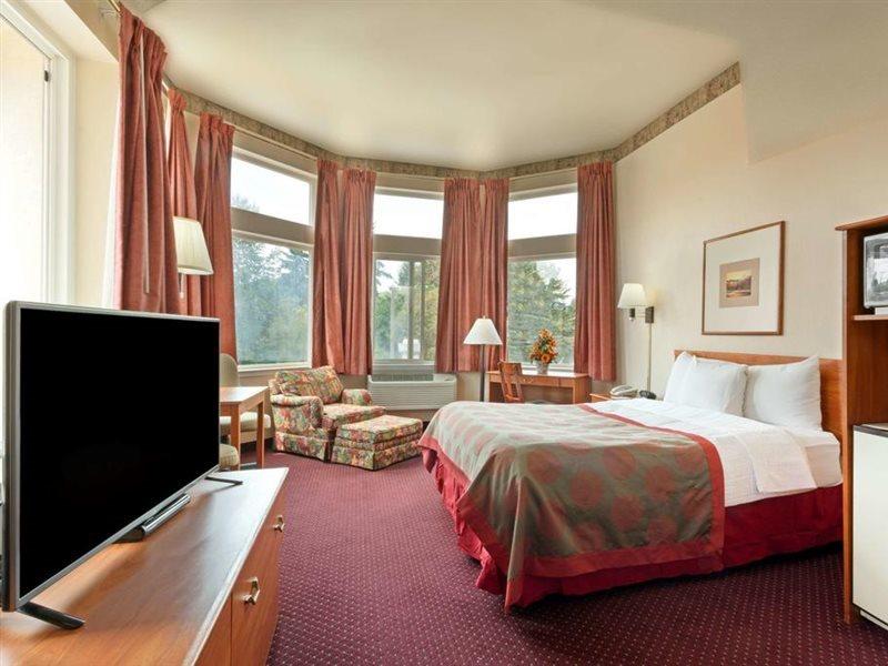 Ramada Limited Airport Tukwila Hotel Екстериор снимка