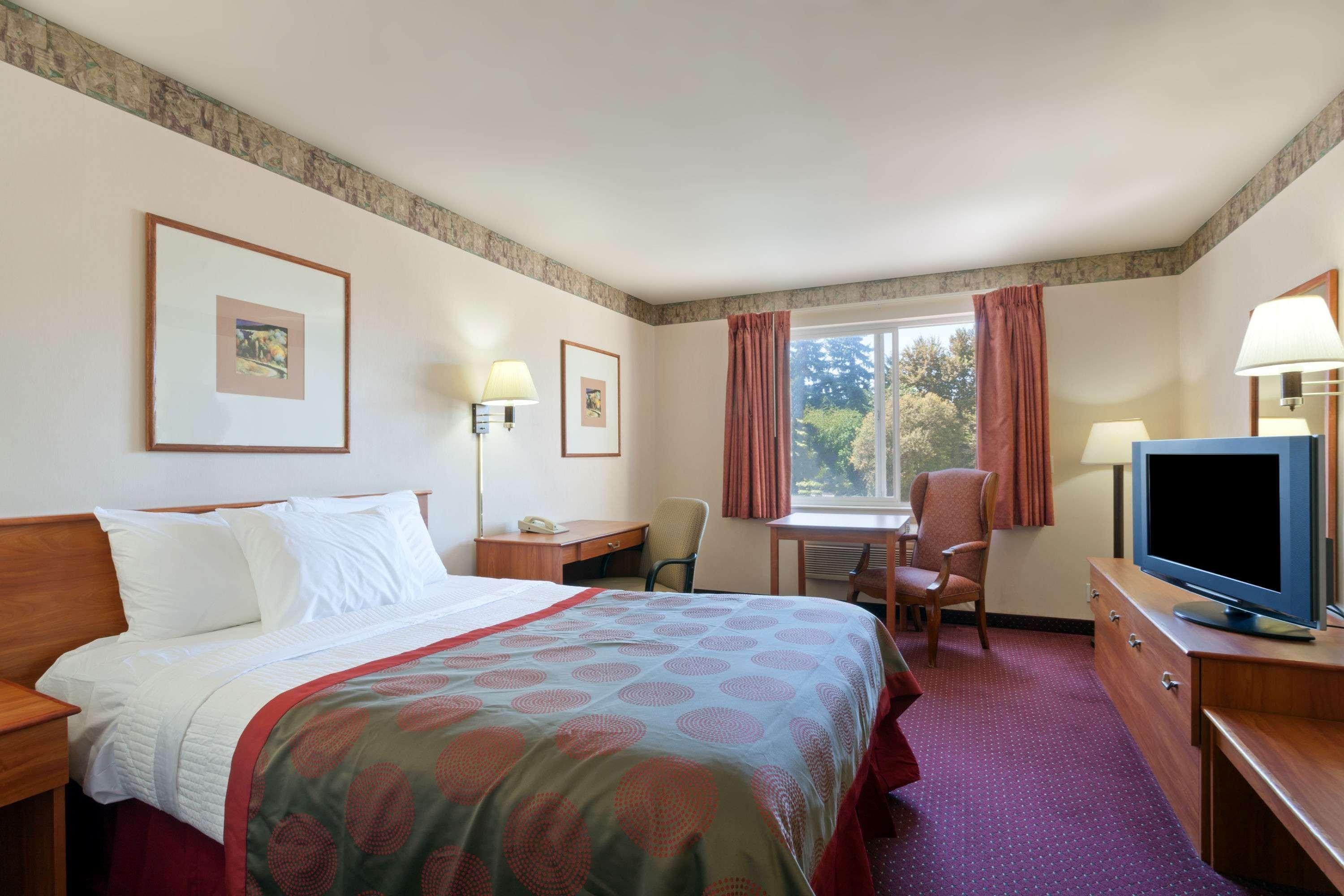 Ramada Limited Airport Tukwila Hotel Екстериор снимка