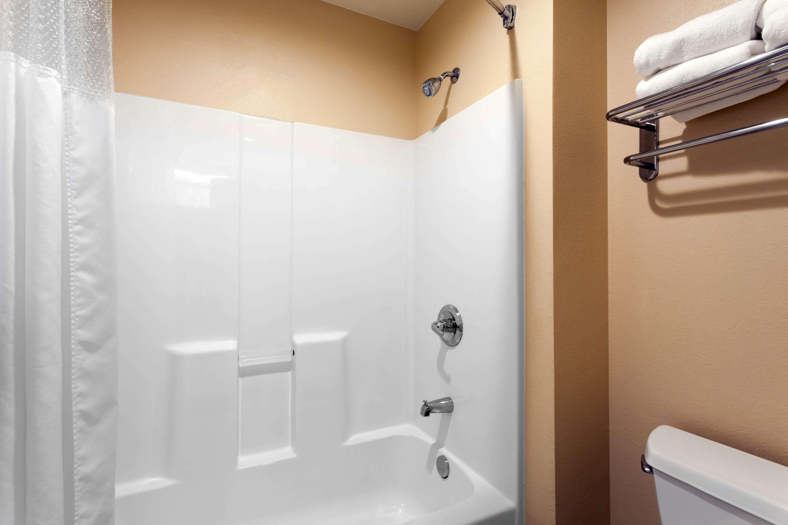 Ramada Limited Airport Tukwila Hotel Екстериор снимка