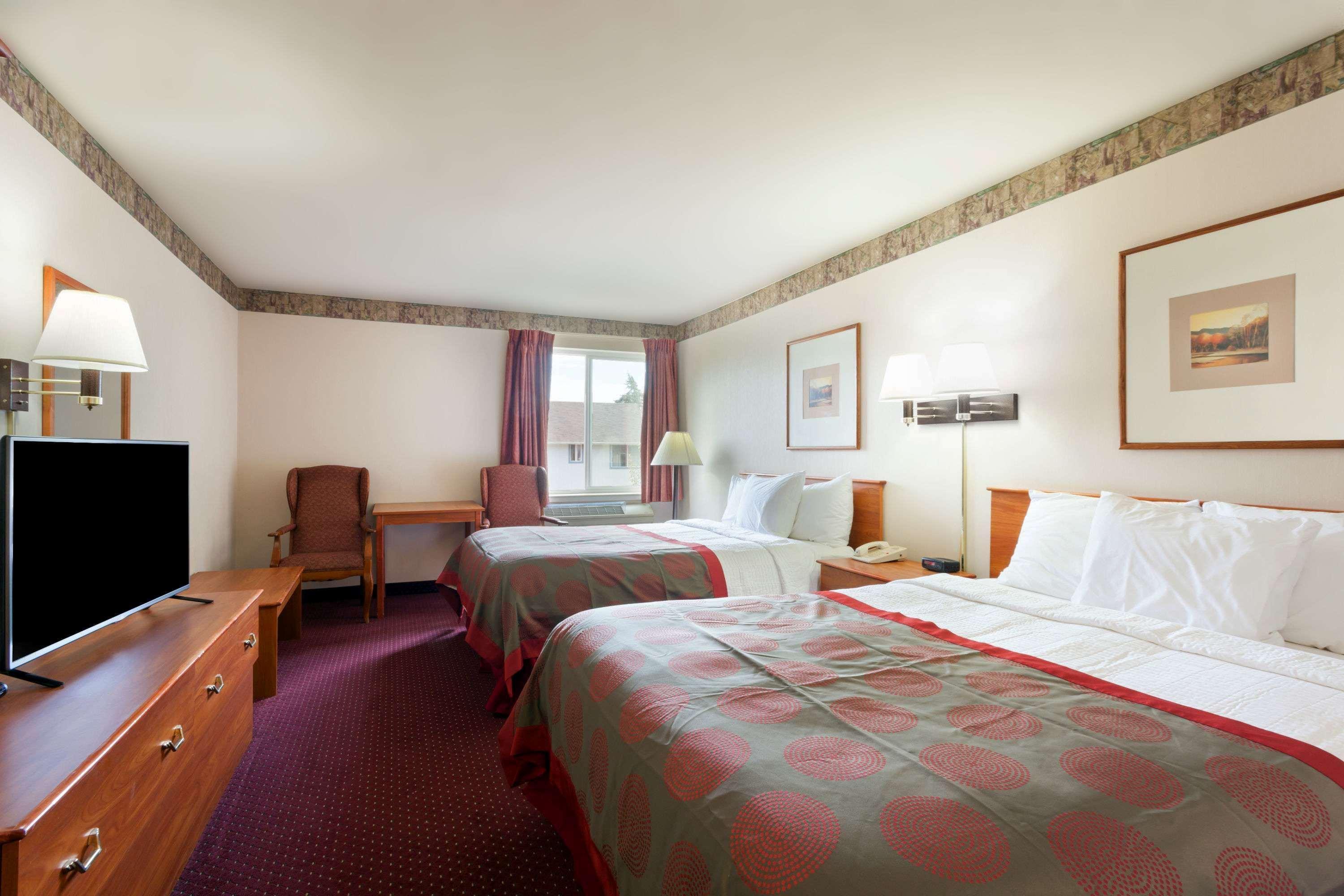 Ramada Limited Airport Tukwila Hotel Екстериор снимка