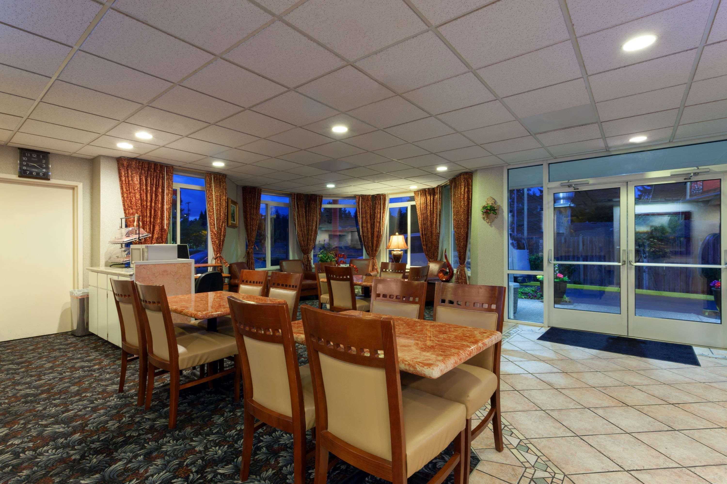 Ramada Limited Airport Tukwila Hotel Екстериор снимка