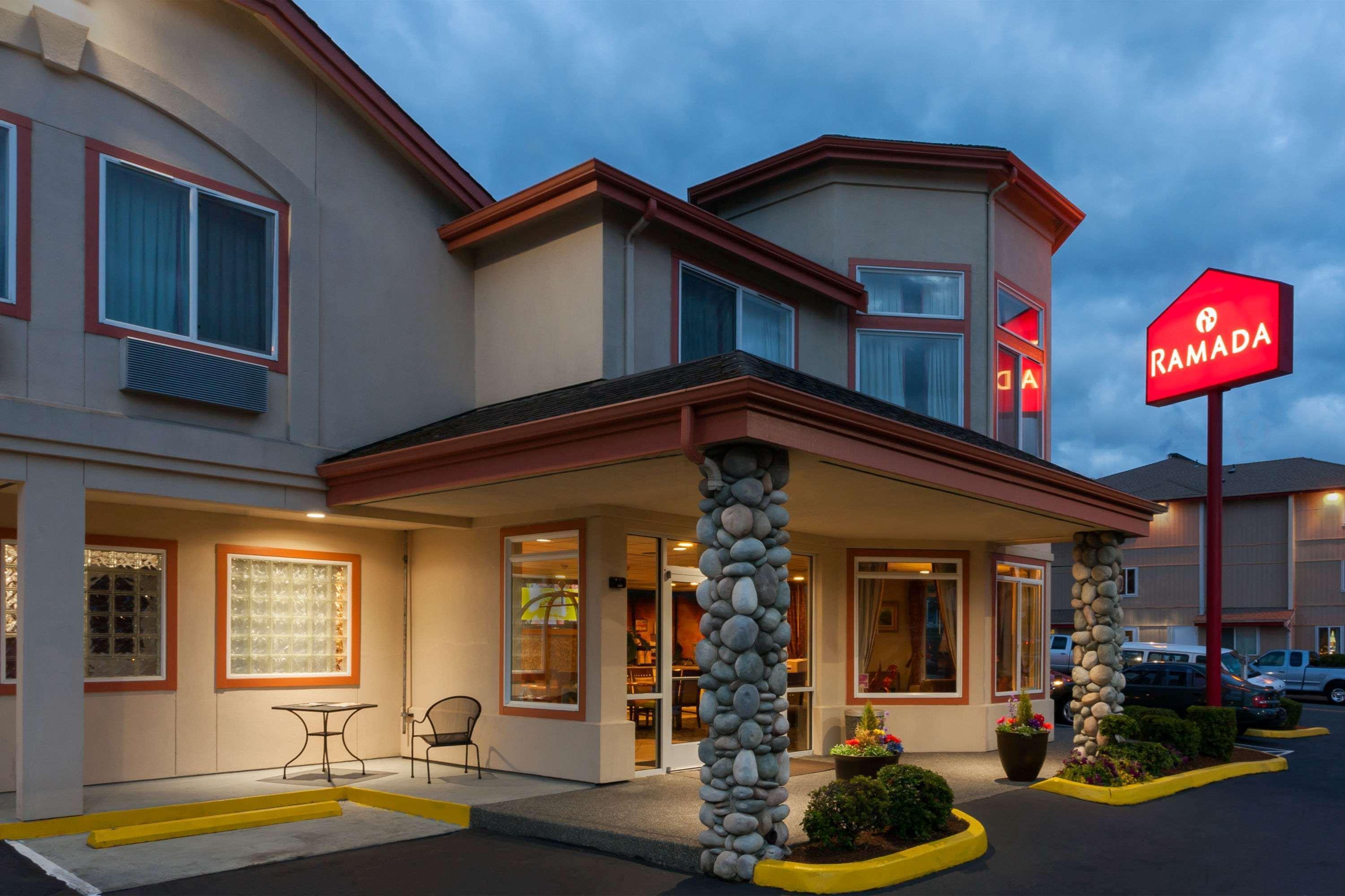 Ramada Limited Airport Tukwila Hotel Екстериор снимка